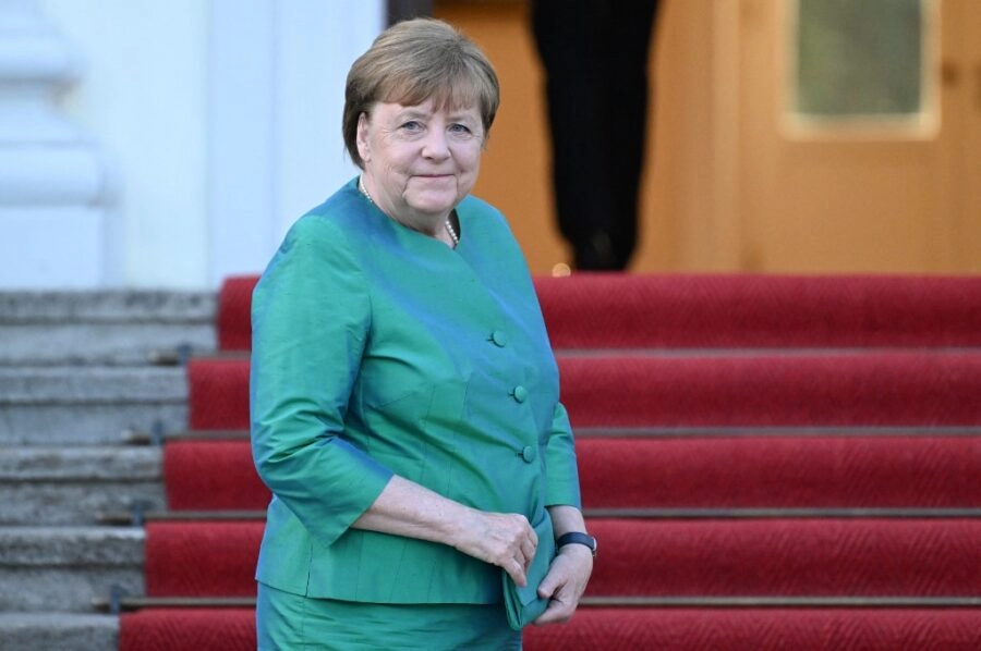 Bivša kancelarka Merkel dobila detektivsku seriju